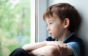 اتفاق‌های بدی که در کودکی می افتند، چه تاثیری بر روی سلامتی دارند؟