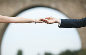 75 پرسش بینش‌آفرین برای تقویت صمیمیت عاطفی(قسمت آخر)